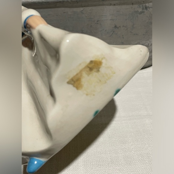 Vintage Kitschy Ceramic Valentine’s Day Heart Girl Figure❤️ - Picture 7 of 16